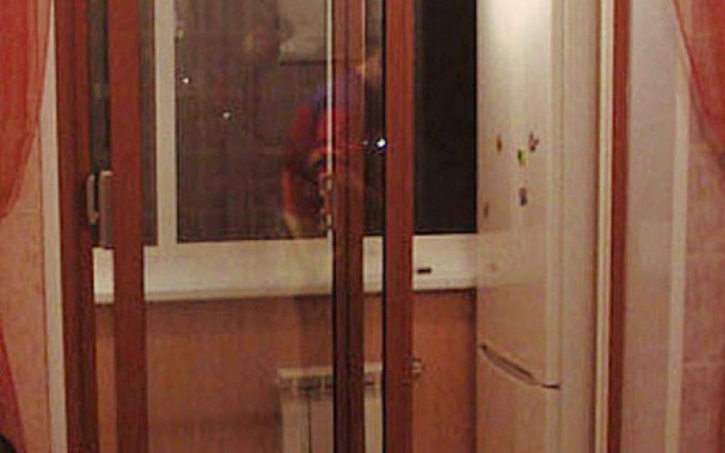 Раздвижные двери на шкаф на балкон